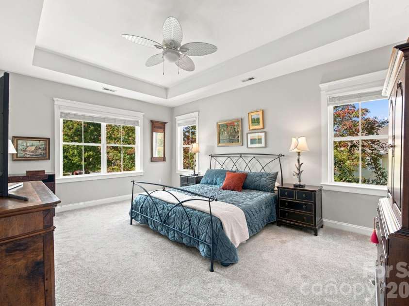 15419 Shinner Drive, Huntersville, NC 28078.  MLS# CAR4435037, YatesRealty ID 57028. 