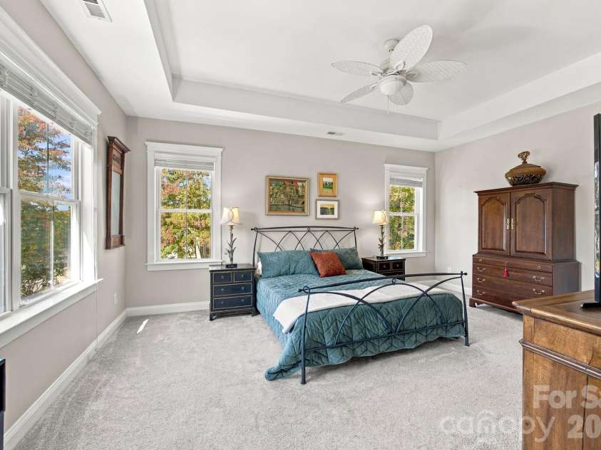 15419 Shinner Drive, Huntersville, NC 28078.  MLS# CAR4435037, YatesRealty ID 57028. 