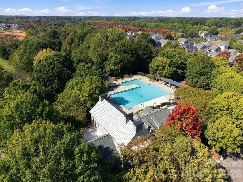 15419 Shinner Drive, Huntersville, NC 28078.  MLS# CAR4435037, YatesRealty ID 57028. 