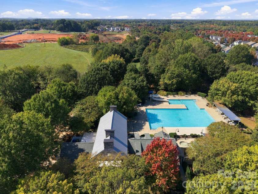 15419 Shinner Drive, Huntersville, NC 28078.  MLS# CAR4435037, YatesRealty ID 57028. 