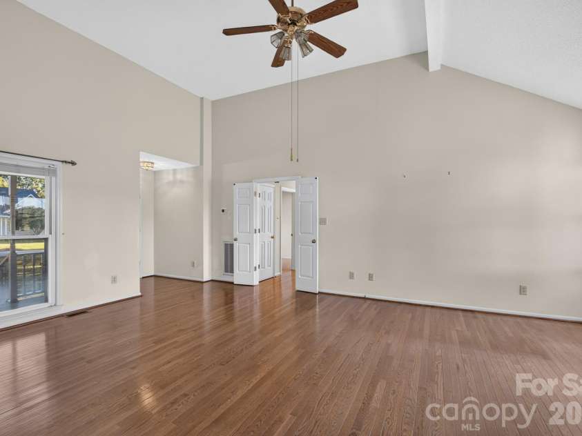 2035 Cardinal Hill Drive, Rock Hill, SC 29732.  MLS# CAR4434799, YatesRealty ID 57037. 