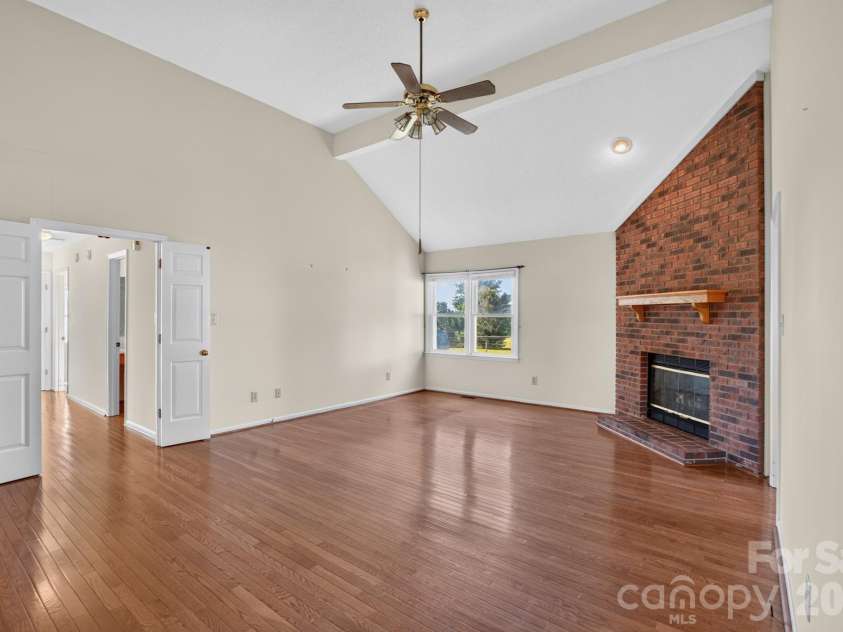 2035 Cardinal Hill Drive, Rock Hill, SC 29732.  MLS# CAR4434799, YatesRealty ID 57037. 