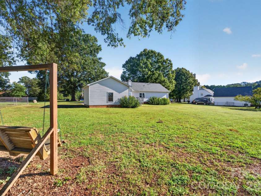 2035 Cardinal Hill Drive, Rock Hill, SC 29732.  MLS# CAR4434799, YatesRealty ID 57037. 