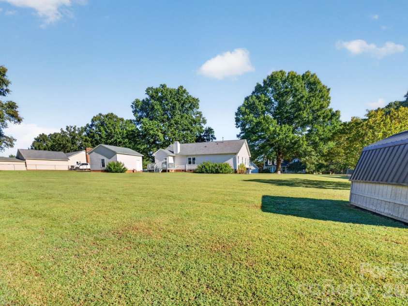 2035 Cardinal Hill Drive, Rock Hill, SC 29732.  MLS# CAR4434799, YatesRealty ID 57037. 