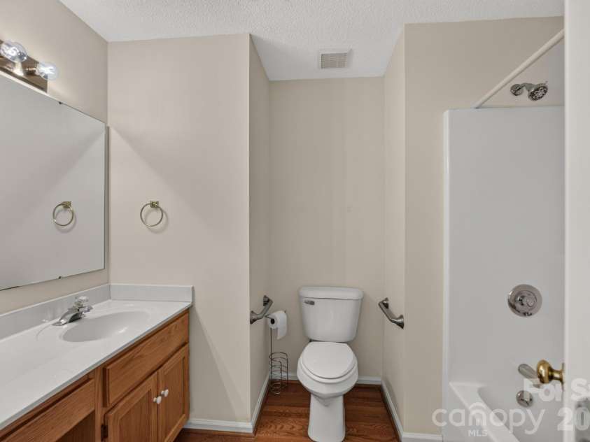2035 Cardinal Hill Drive, Rock Hill, SC 29732.  MLS# CAR4434799, YatesRealty ID 57037. Bathroom 2
