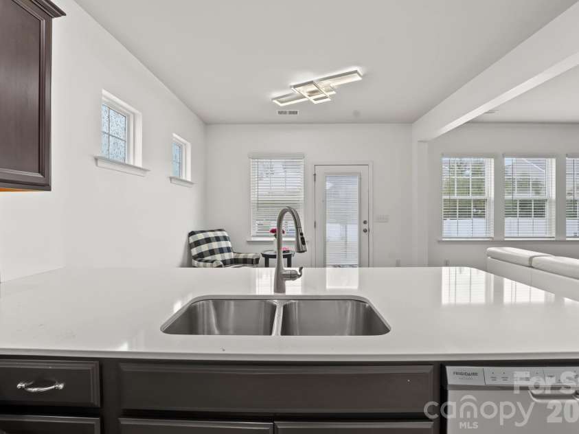 1122 Loggerhead Drive, Lancaster, SC 29720.  MLS# CAR4435238, YatesRealty ID 57038. 