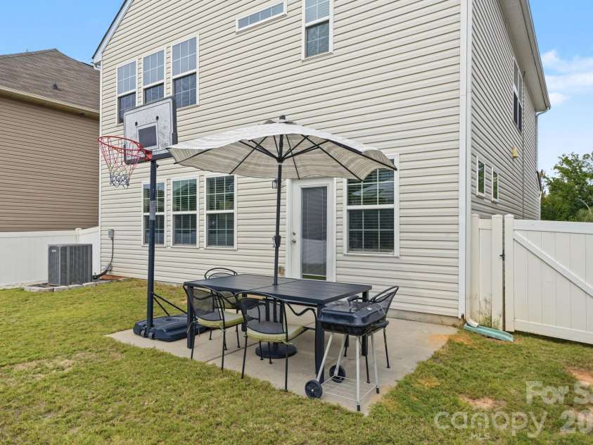 1122 Loggerhead Drive, Lancaster, SC 29720.  MLS# CAR4435238, YatesRealty ID 57038. 