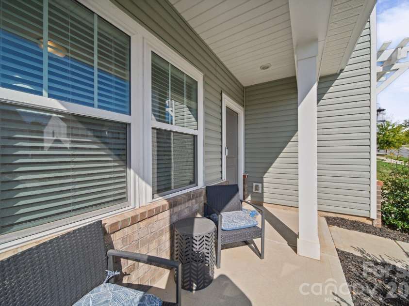 6332 Rocky Wagon Lane, Concord, NC 28025.  MLS# CAR4426776, YatesRealty ID 57039. Front Porch