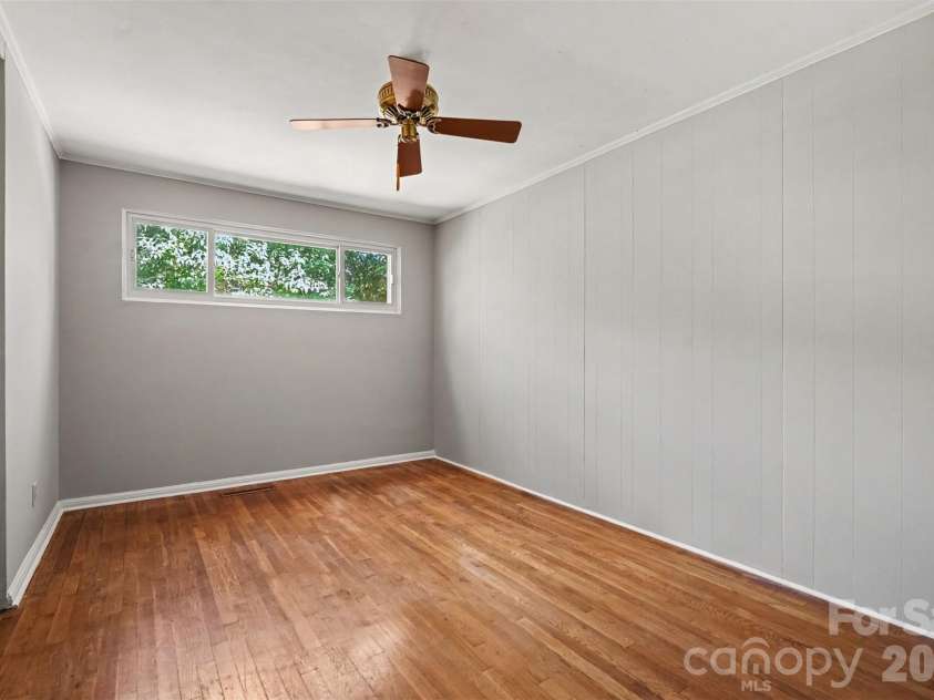 708 Montford Drive, Charlotte, NC 28209.  MLS# CAR4433725, YatesRealty ID 57040. Bedroom