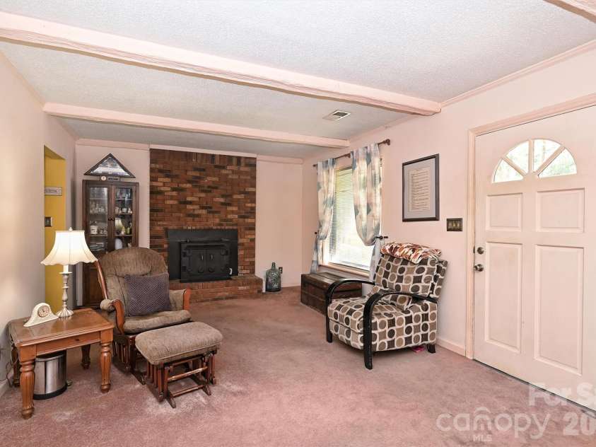 808 Davenport Street, Charlotte, NC 28208.  MLS# CAR4430283, YatesRealty ID 57042. 