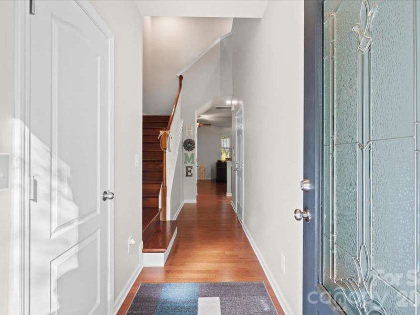 3246 Yarmouth Lane, Gastonia, NC 28056.  MLS# CAR4435301, YatesRealty ID 57044. 