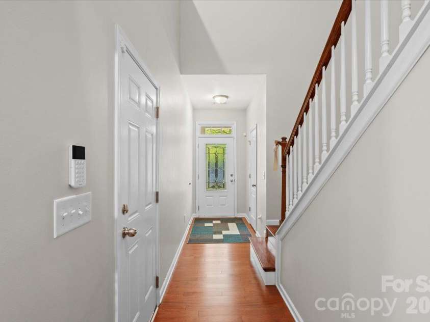 3246 Yarmouth Lane, Gastonia, NC 28056.  MLS# CAR4435301, YatesRealty ID 57044. 