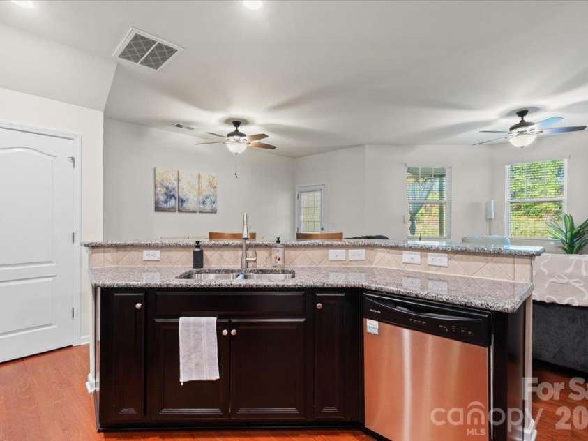 3246 Yarmouth Lane, Gastonia, NC 28056.  MLS# CAR4435301, YatesRealty ID 57044. 
