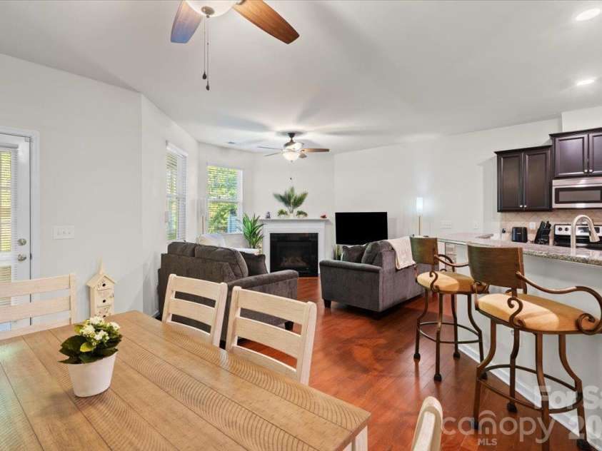 3246 Yarmouth Lane, Gastonia, NC 28056.  MLS# CAR4435301, YatesRealty ID 57044. 