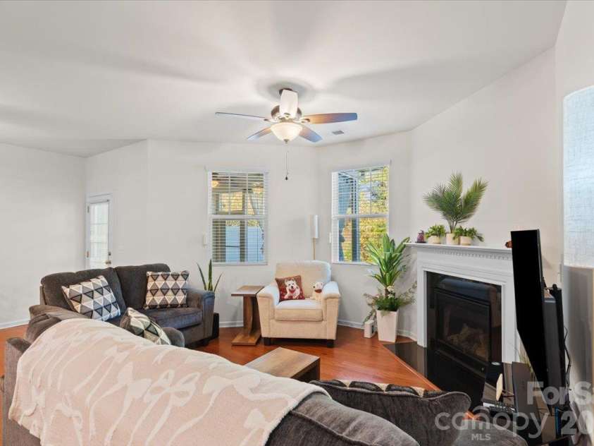 3246 Yarmouth Lane, Gastonia, NC 28056.  MLS# CAR4435301, YatesRealty ID 57044. 