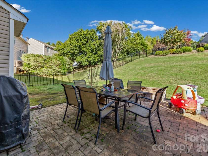 11029 Elven Drive, Indian Land, SC 29707.  MLS# CAR4434906, YatesRealty ID 57050. 