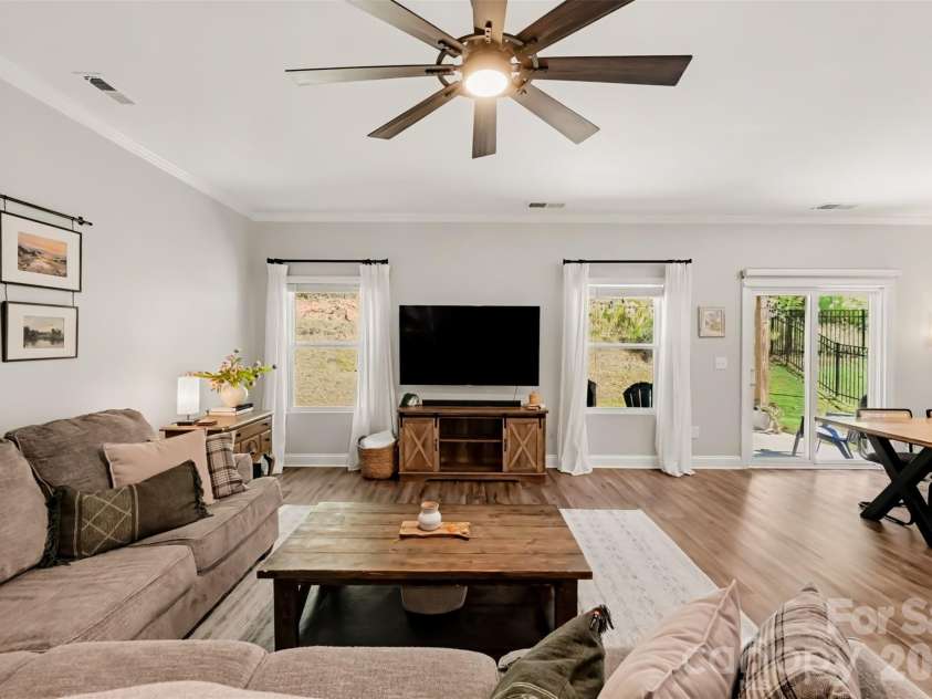 464 Maramec Street, Fort Mill, SC 29715.  MLS# CAR4435012, YatesRealty ID 57052. 