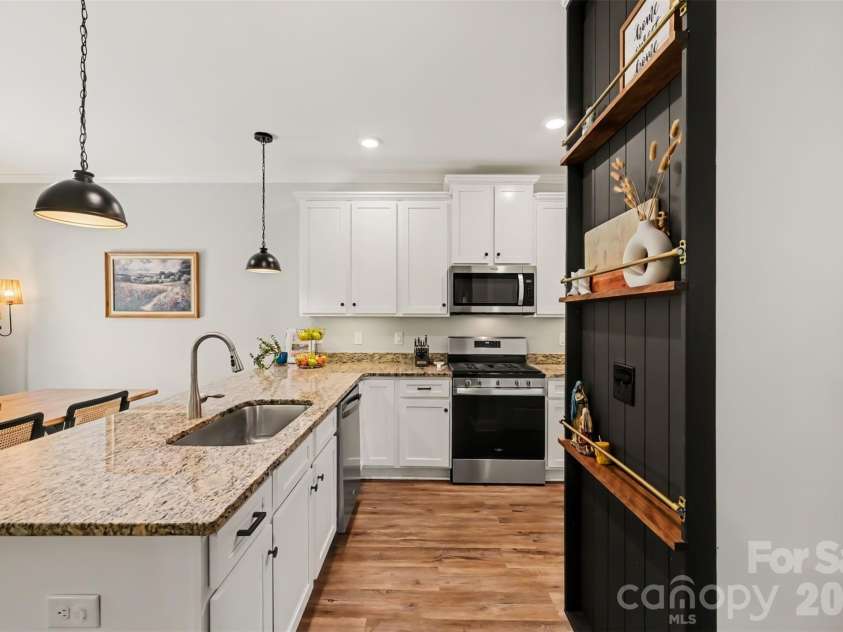 464 Maramec Street, Fort Mill, SC 29715.  MLS# CAR4435012, YatesRealty ID 57052. 