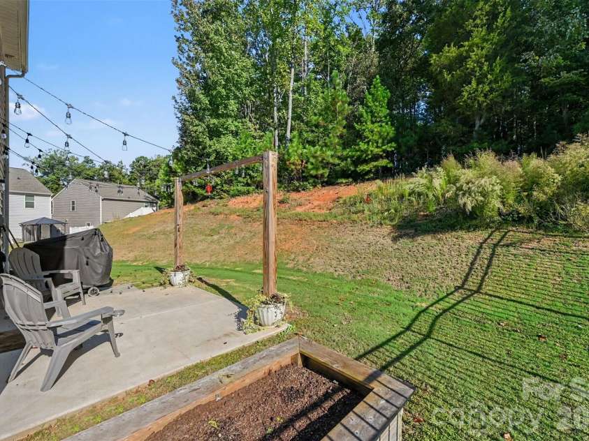 464 Maramec Street, Fort Mill, SC 29715.  MLS# CAR4435012, YatesRealty ID 57052. 
