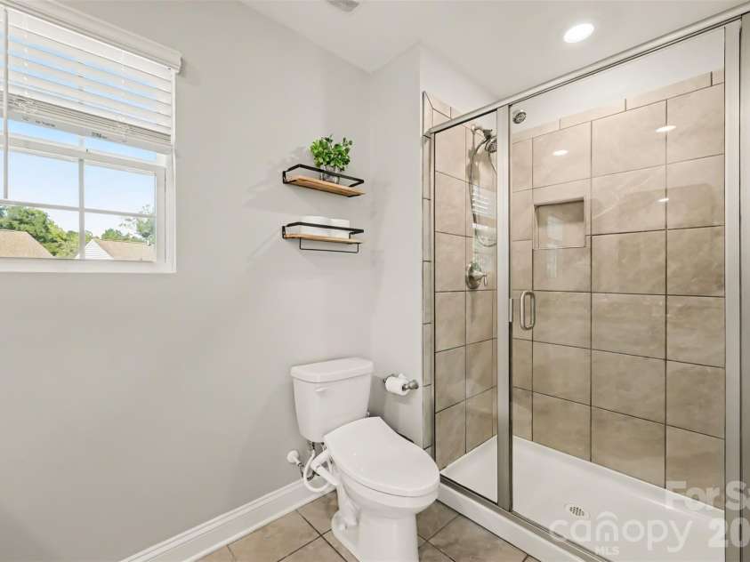 464 Maramec Street, Fort Mill, SC 29715.  MLS# CAR4435012, YatesRealty ID 57052. Primary Bathroom