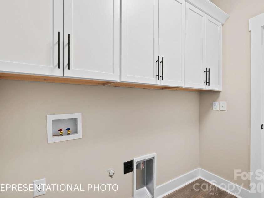 1052 Baylor Grove Road, Monroe, NC 28112.  MLS# CAR4434119, YatesRealty ID 57055. Laundry Room