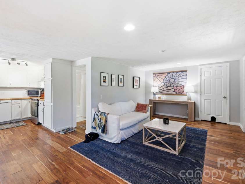 5 Mos Way, Candler, NC 28715.  MLS# CAR4434514, YatesRealty ID 57056. 
