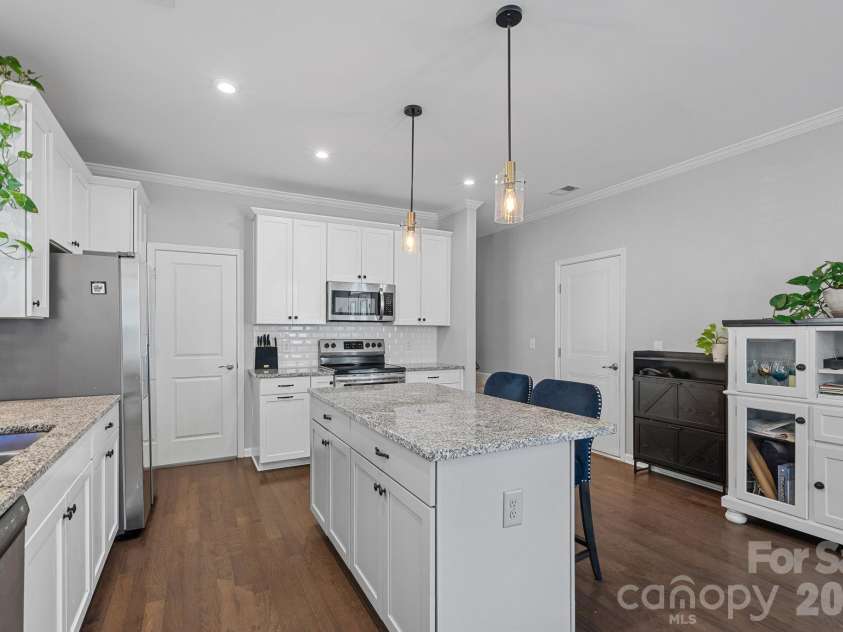 12116 Memory Lane, Huntersville, NC 28078.  MLS# CAR4435059, YatesRealty ID 57059. 