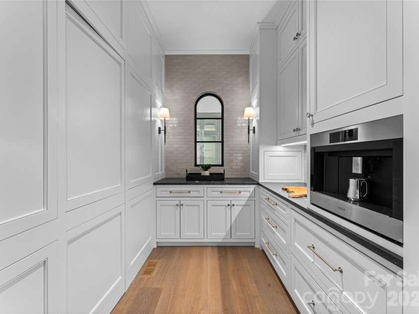 19125 Peninsula Point Drive, Cornelius, NC 28031.  MLS# CAR4359813, YatesRealty ID 5706. 