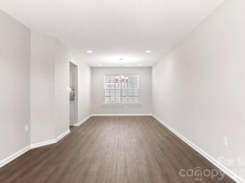 2303 Highland Park Drive, Charlotte, NC 28269.  MLS# CAR4434277, YatesRealty ID 57064. 