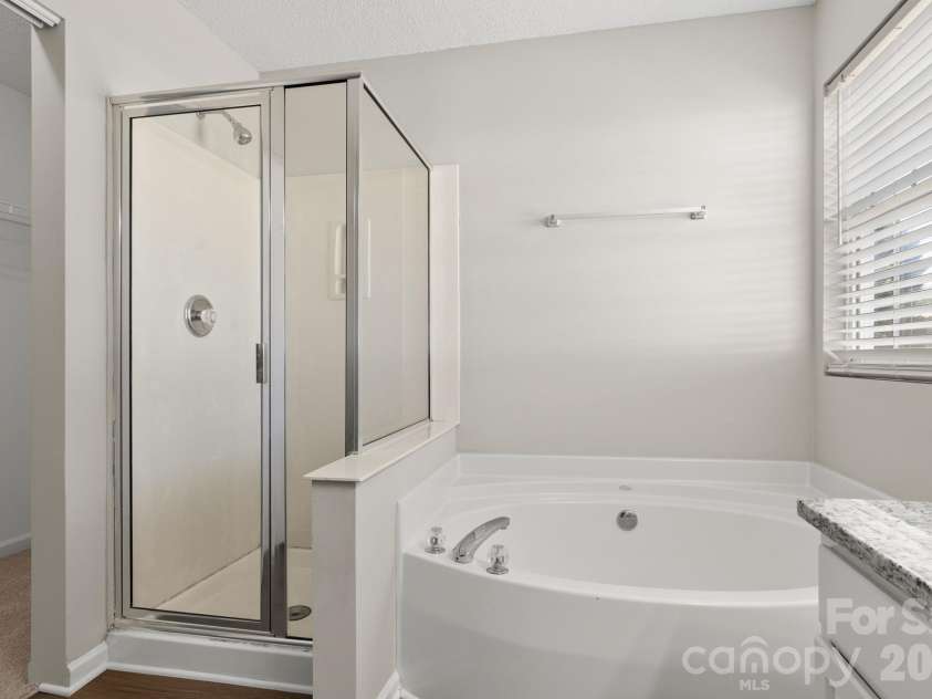 2303 Highland Park Drive, Charlotte, NC 28269.  MLS# CAR4434277, YatesRealty ID 57064. 