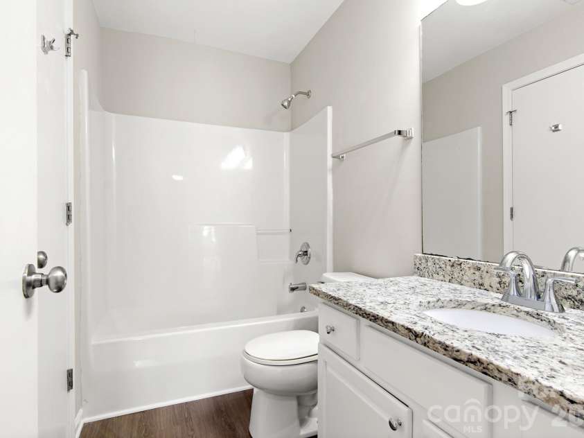 2303 Highland Park Drive, Charlotte, NC 28269.  MLS# CAR4434277, YatesRealty ID 57064. 