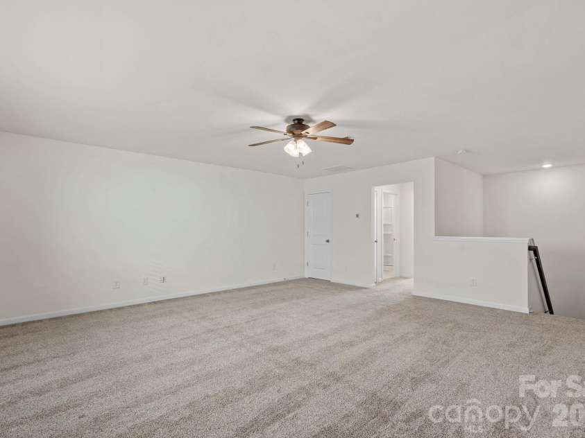 159 Suggs Mill Drive, Mooresville, NC 28115.  MLS# CAR4435023, YatesRealty ID 57067. 