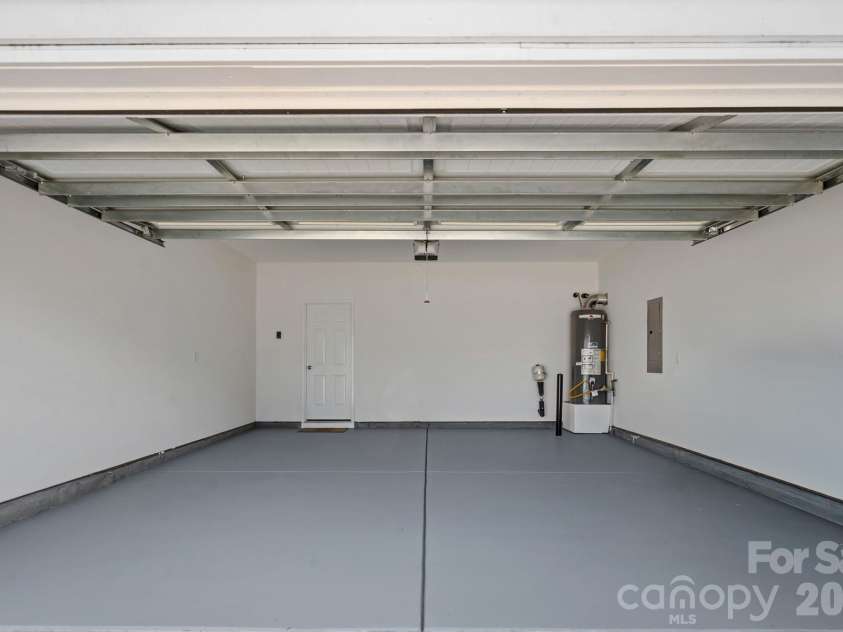 159 Suggs Mill Drive, Mooresville, NC 28115.  MLS# CAR4435023, YatesRealty ID 57067. 