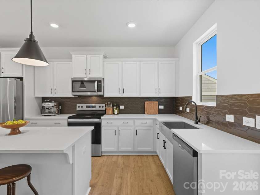 11935 Basking Drive, Charlotte, NC 28214.  MLS# CAR4345668, YatesRealty ID 5707. 