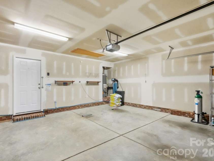 2008 Stepping Stone Lane, Monroe, NC 28110.  MLS# CAR4435267, YatesRealty ID 57072. 