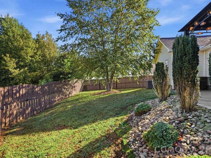 2008 Stepping Stone Lane, Monroe, NC 28110.  MLS# CAR4435267, YatesRealty ID 57072. 
