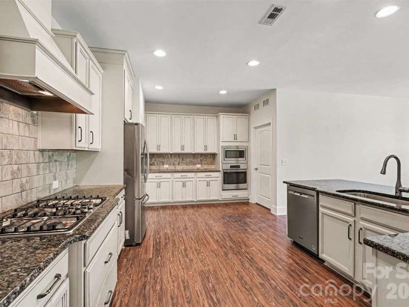 3065 Foggy Hollow Lane, Clover, SC 29710.  MLS# CAR4434457, YatesRealty ID 57075. 