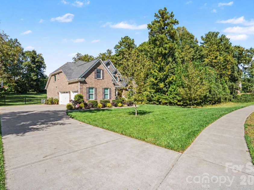 3065 Foggy Hollow Lane, Clover, SC 29710.  MLS# CAR4434457, YatesRealty ID 57075. 