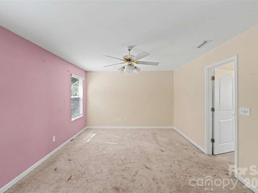 460 Dutch White Drive, Clover, SC 29710.  MLS# CAR4423110, YatesRealty ID 57077. 