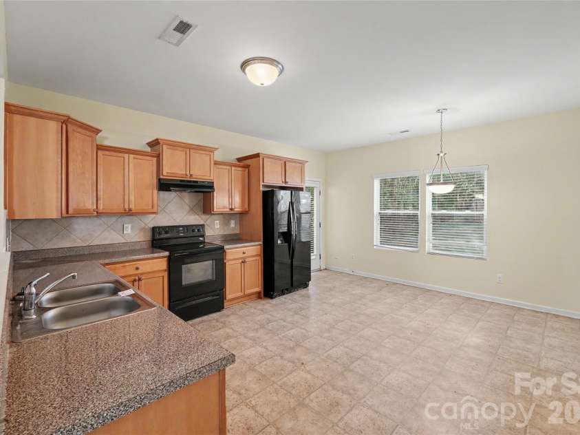 460 Dutch White Drive, Clover, SC 29710.  MLS# CAR4423110, YatesRealty ID 57077. 