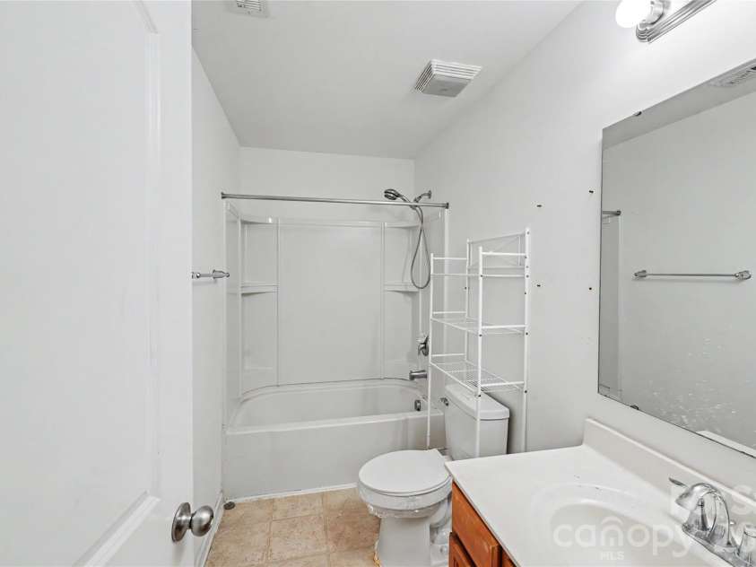 460 Dutch White Drive, Clover, SC 29710.  MLS# CAR4423110, YatesRealty ID 57077. 