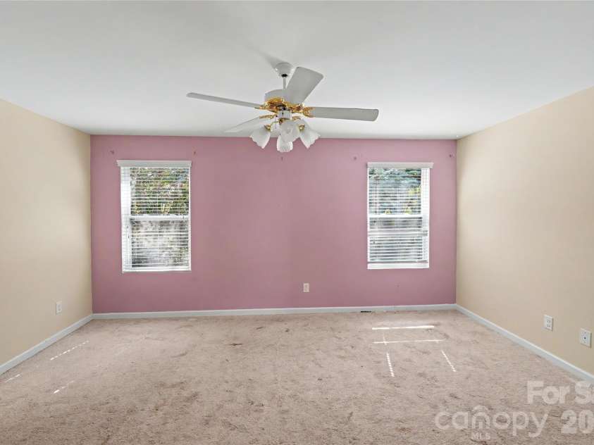 460 Dutch White Drive, Clover, SC 29710.  MLS# CAR4423110, YatesRealty ID 57077. 