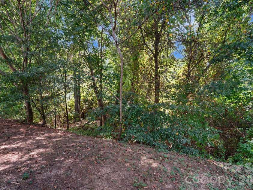 460 Dutch White Drive, Clover, SC 29710.  MLS# CAR4423110, YatesRealty ID 57077. 