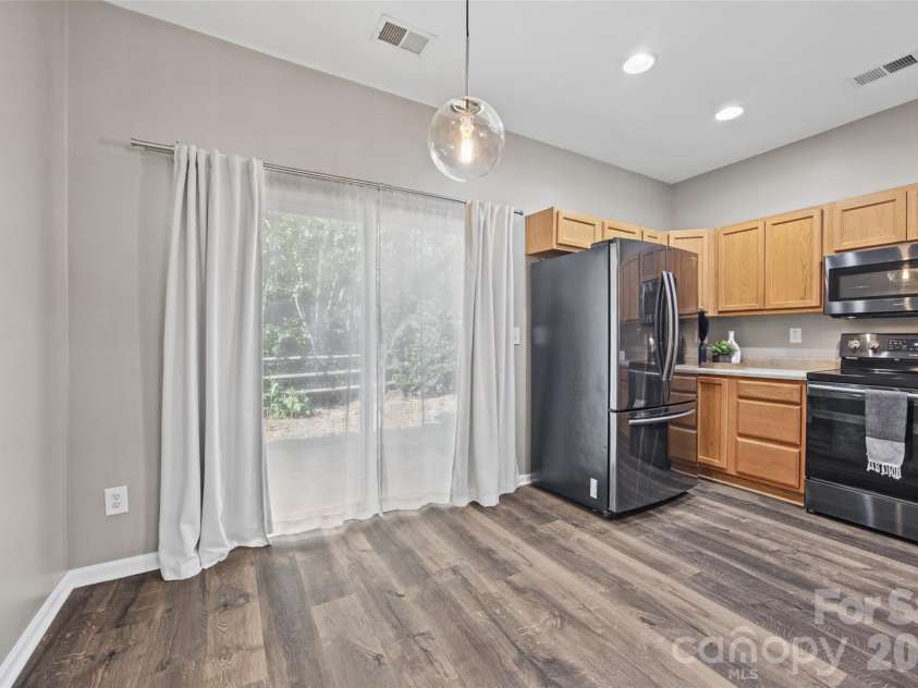 487 Delta Drive, Fort Mill, SC 29715.  MLS# CAR4433788, YatesRealty ID 57085. 