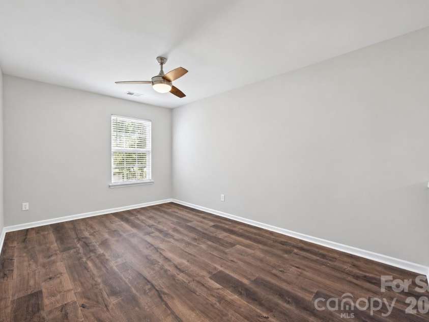 487 Delta Drive, Fort Mill, SC 29715.  MLS# CAR4433788, YatesRealty ID 57085. 
