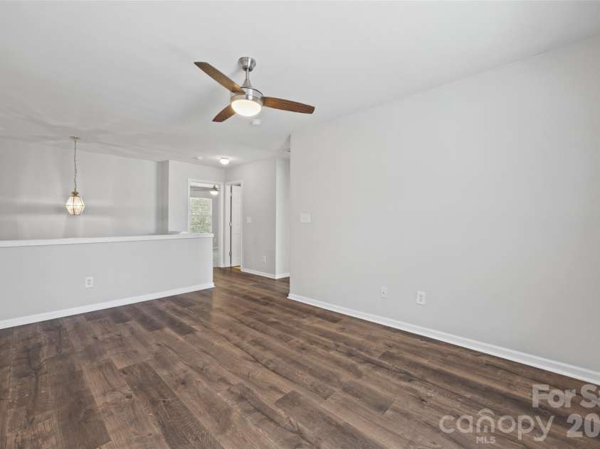 487 Delta Drive, Fort Mill, SC 29715.  MLS# CAR4433788, YatesRealty ID 57085. 