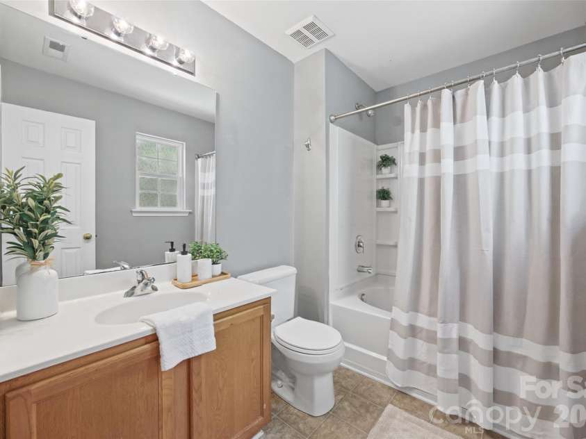 487 Delta Drive, Fort Mill, SC 29715.  MLS# CAR4433788, YatesRealty ID 57085. 