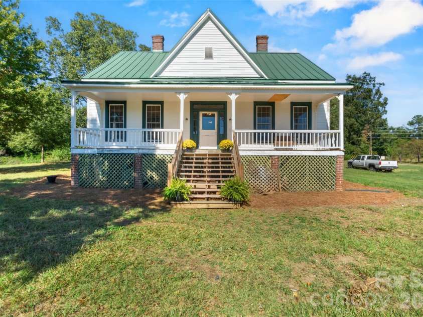 1235 Muller Road, Blythewood, SC 29016.  MLS# CAR4435072, YatesRealty ID 57094. 