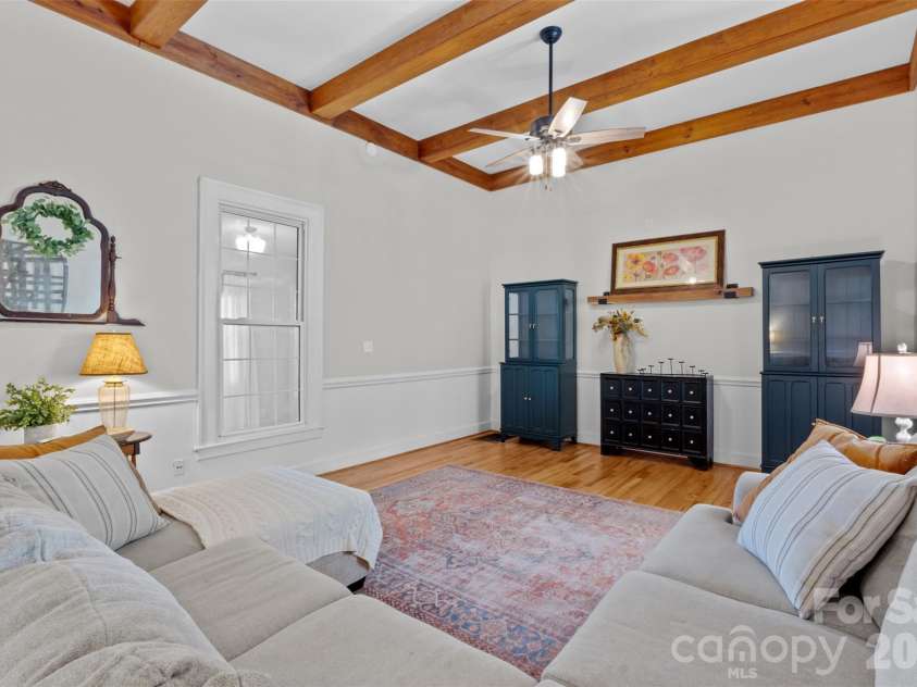1235 Muller Road, Blythewood, SC 29016.  MLS# CAR4435072, YatesRealty ID 57094. 