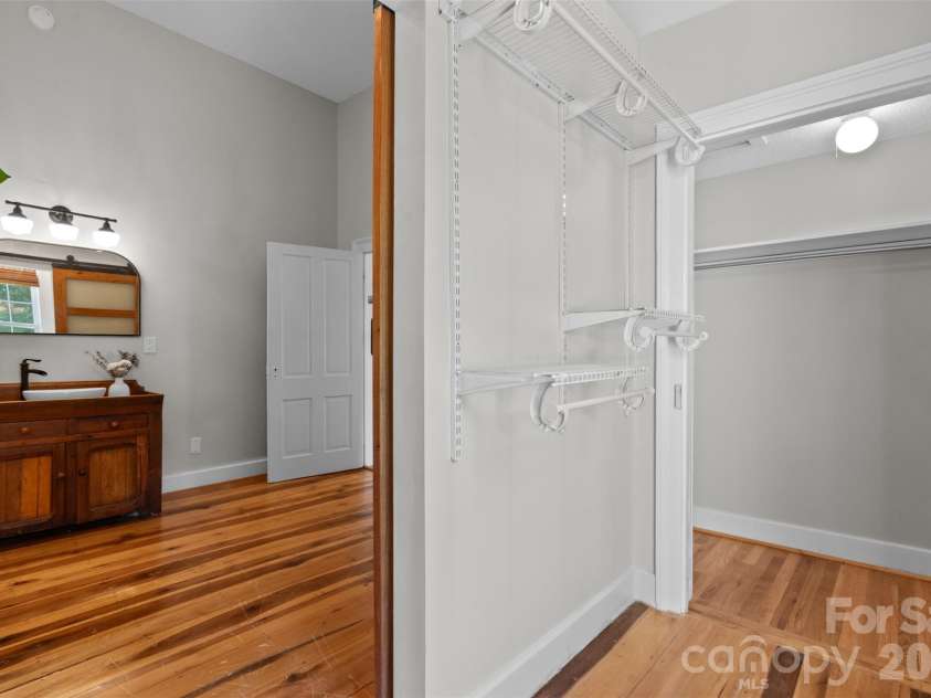 1235 Muller Road, Blythewood, SC 29016.  MLS# CAR4435072, YatesRealty ID 57094. 